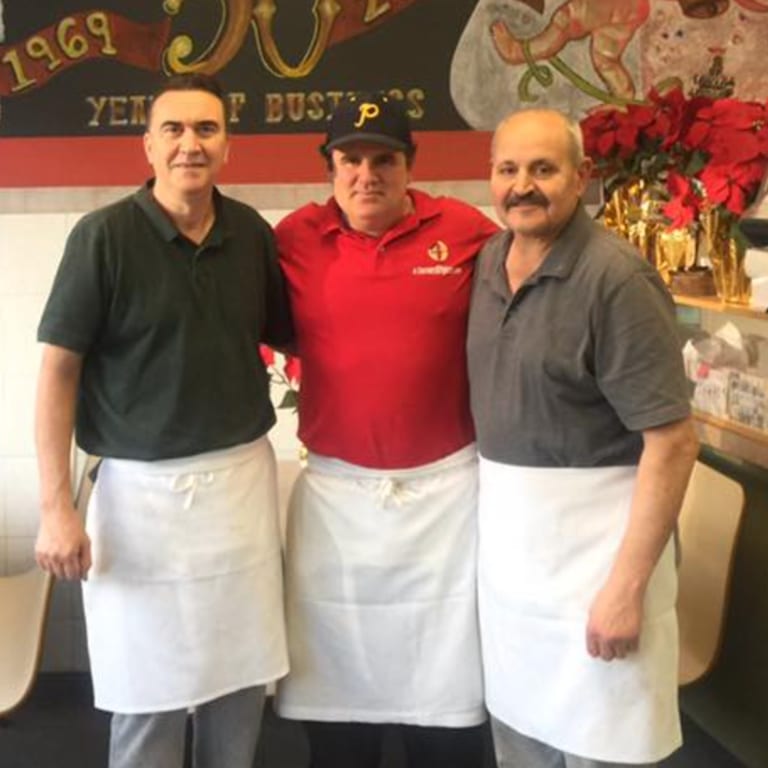 Italian chefs creating the best pizza menu!